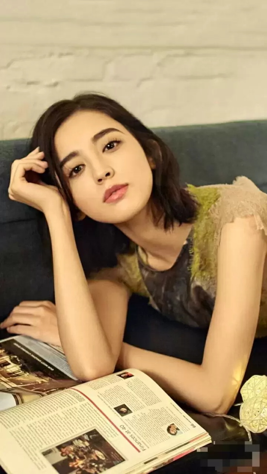 古力娜扎父亲身家过亿了吗（）