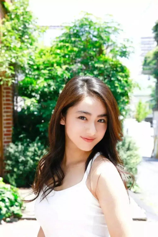 盘点日本十大美少女“平祐奈”写真美图合集，清纯天花板！