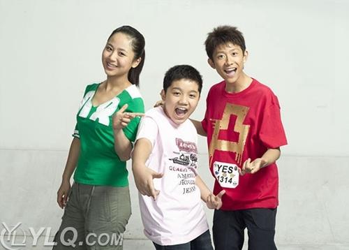 杨紫小时候凹凸点照 家有儿女杨紫疑似没穿内衣