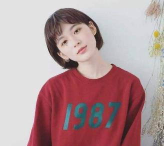中国最火韩国女主播 最受宅男追捧的性感女主播