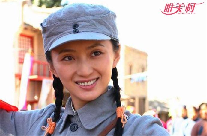 许亚军的四个老婆分别是谁 第四段才是真爱