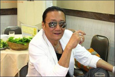 ​谢贤发火当众掌掴曾江始末原因有4个破绽谢霆锋回应谢贤打曾江