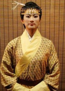 ​辛追介绍（辛追长沙国丞相利苍的妻子）