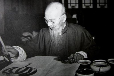​齐白石画虾的故事是什么?
