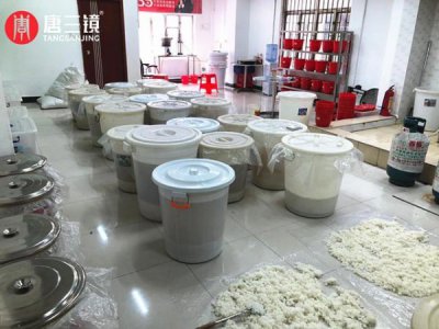 ​家酿白酒缺点(家酿白酒如何长期保存)