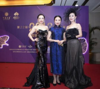 ​五粮液红酒柏漠夫人好喝嘛(五粮液红酒柏漠庄园)