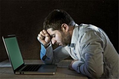 ​抑郁症和抑郁情绪的区别 如何分辨自己是不是抑郁症