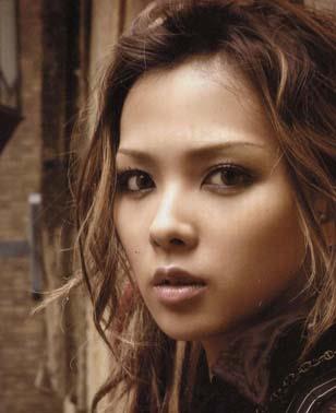 上木彩矢