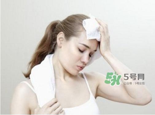 三伏天出汗是排毒还是体虚？三伏天出汗多能减肥吗？