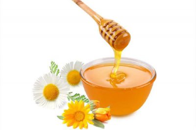 ​土蜂蜜白色的好还是黄色的好 土蜂蜜有沉淀物是怎么回事