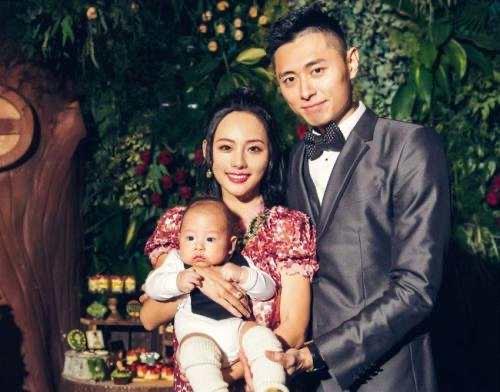 娱乐买超神秘家庭背景父母资料介绍 买超是干嘛的到底多有钱  5
