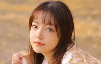 ​和女生相完亲第二天怎么联系？