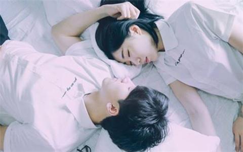 女生说我睡觉了怎么回，女生说我要睡觉了幽默回复