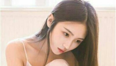 ​如果一个女生喜欢你会有什么表现？