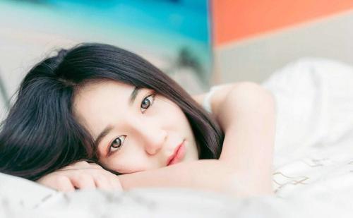 不会聊天的男生怎么追女孩子2