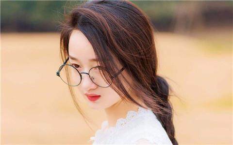 跟喜欢的女生这样聊天，不怕聊天没话题怎么办