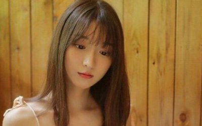 ​内向的女生喜欢一个人的表现，她在意你的感受