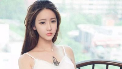 ​为什么女生只微信聊天约不出来？该怎么办？