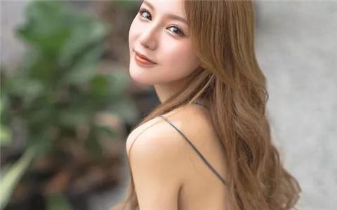 女生问你喜欢我哪里啊怎么回答她