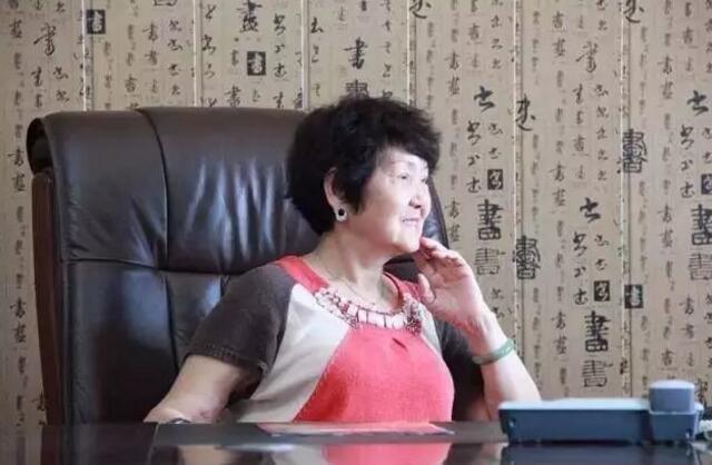 她53岁被判死刑，出狱后重新创业，80岁再度成为千万富豪