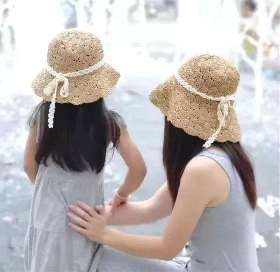 春天来了，亲子装秀起来，回头率100%