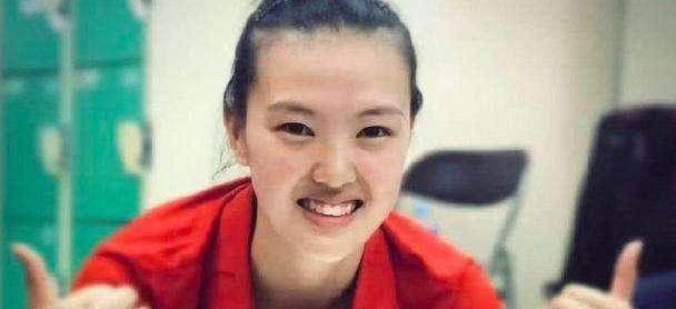 大家都是混血，凭什么给我们丘天，而日本却配出来一个八村塁？