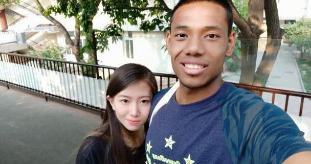 大家都是混血，凭什么给我们丘天，而日本却配出来一个八村塁？