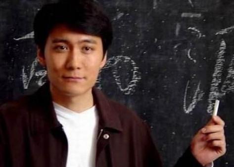 情深深雨蒙蒙中演年轻傅文佩的她, 网友: 嫁得好, 羡慕这样的爱情