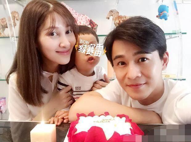 乔振宇和老婆李倩一近照，网友：难怪至今也不愿意公开她