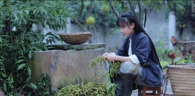 李子柒院子真容曝光，关掉10级滤镜之后，仙境一秒打回现实