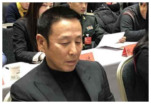 有种“尴尬”叫陈道明当选影协主席，以为没啥，看到感觉不对了