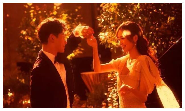 大家都知道唐嫣的前男友是邱泽，却不知道罗晋的前女友是这位！