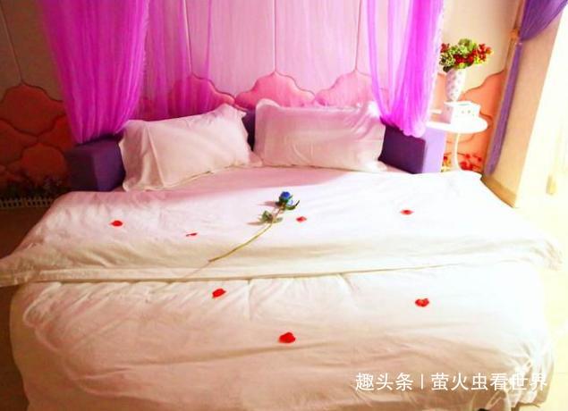 情侣房里“水床”有何作用?为何如此受情侣欢迎,你尝试过吗!