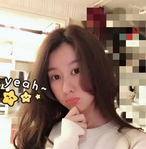 王宝强带女友冯清与友人聚餐，同回公寓疑已同居，二人不久结婚？