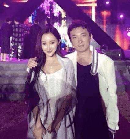 王思聪放弃追求网红，对马化腾女儿穷追猛打，网友：攀高枝