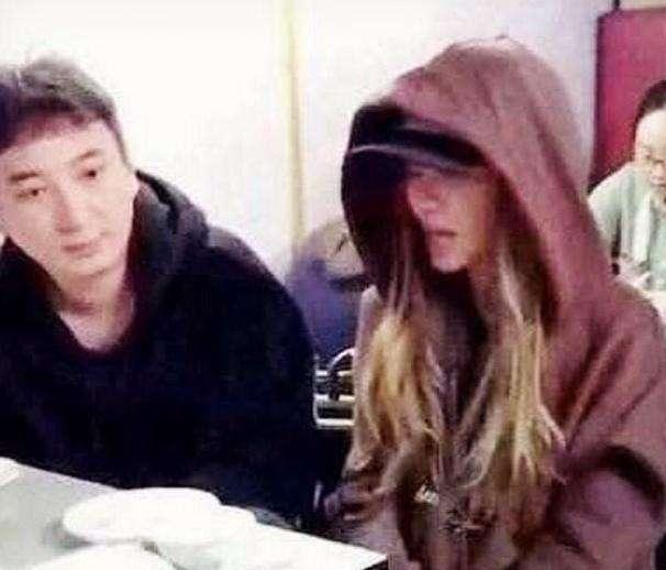 王思聪放弃追求网红，对马化腾女儿穷追猛打，网友：攀高枝