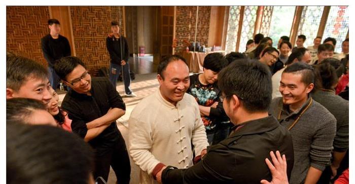 当年那个不顾生命为马云挡子弹的保镖，现在过得怎么样了