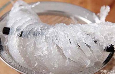 ​燕窝泡了一天还能吃吗 燕窝泡了可以在冰箱放多久