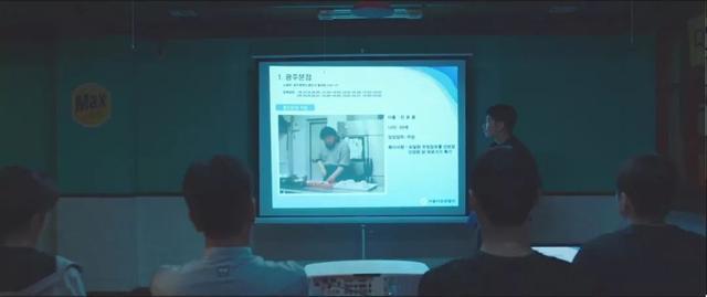 笑点密集！这部小成本喜剧，没请1个知名演员，上映后票房破8亿