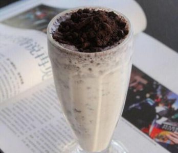 ​奥利奥原味奶茶的做法，学会你也能开奶茶店