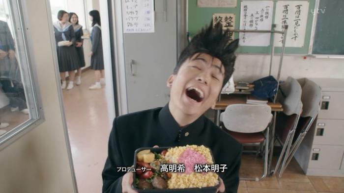 抛开偶像包袱，他们用表情包诠释演技