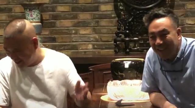 杨进明正式宣布加盟德云社，郭德纲速度回应做到了“台下立规矩”