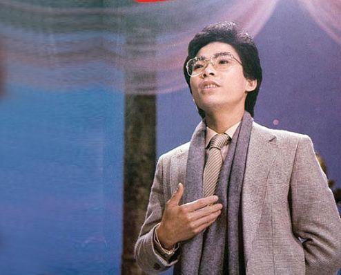 80年代春晚十帅哥 如今费翔58岁 吕念祖罗文已去世 而他下落不明
