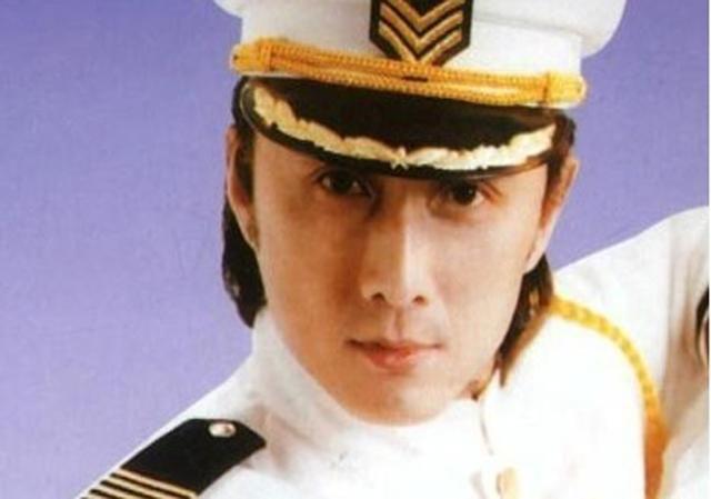 80年代春晚十帅哥 如今费翔58岁 吕念祖罗文已去世 而他下落不明