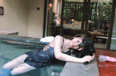 ​这些女演员真是被乡村爱情“坑惨”了，戏里戏外差距简直没法想象