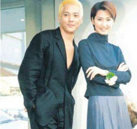 洪欣三婚张丹峰被小三介入，香港网友却尽是讽刺