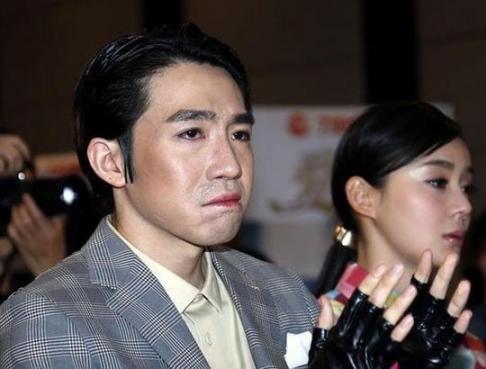 俞灏明被烧毁容，30拍戏被骂想吐，他说完全是猪头？