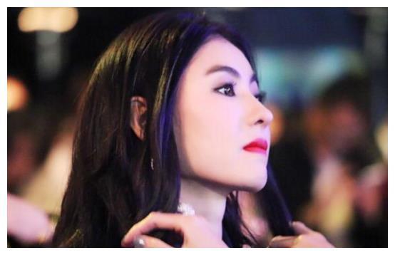 盘点娱乐圈6大混血美女明星，网友都说张柏芝最美