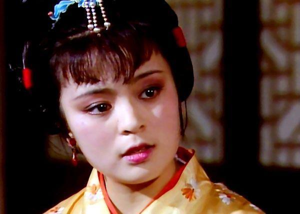 探春一生无法抹去的三个痛，说出来令人心疼