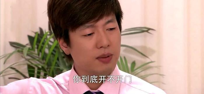 李现再登热搜榜首，与洪世贤换脸串戏《回家的诱惑》毫无违和感